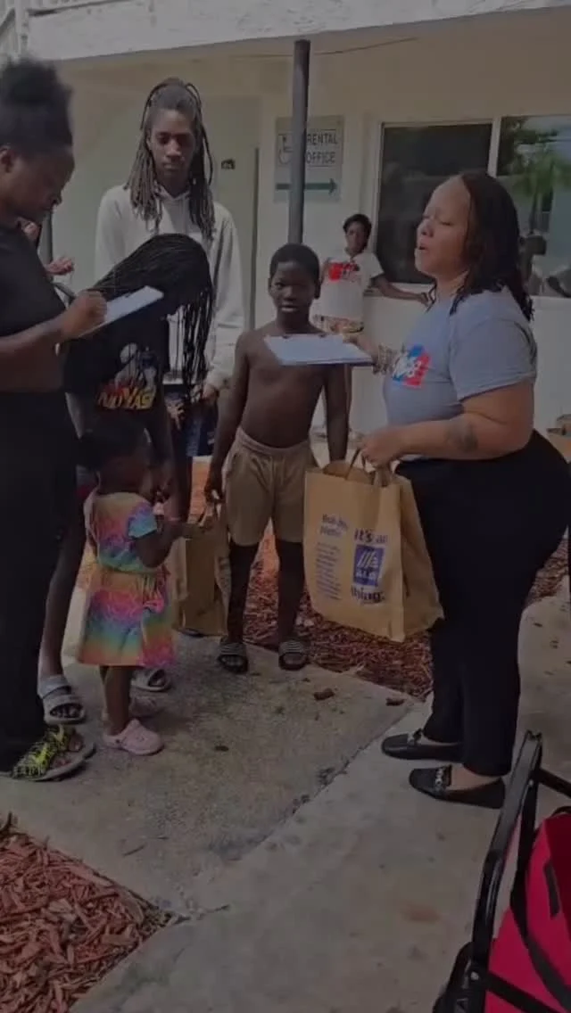 💙 Our partnership with Joined Development continues to make an impact at Buena Vista Apartments, where residents recently received essential support and resources.
Thanks to the generosity of Jewish Community Services of South Florida, families were provided with 100 meals, hygiene kits, and back-to-school supplies, helping them step into the school year with confidence and care. 📚🍎✨
Together with Joined Development and other community partners, we are creating opportunities that uplift children, families, and communities.
#OYCMiami
