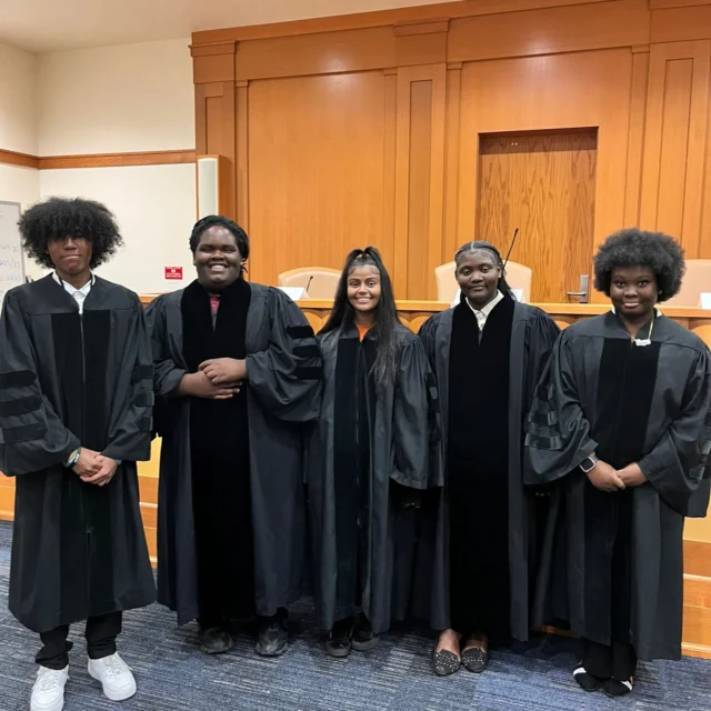 ⚖️👩🏽⚖️ Order in the court—OYC Miami students are stepping into the world of law!
Through a mock trial experience, our youth learned how the justice system works, explored the roles of attorneys, judges, and jurors, and saw firsthand the importance of critical thinking, teamwork, and public speaking.
Opportunities like this not only build skills, but also open doors to future career paths while empowering students to understand their rights and responsibilities as engaged citizens. 💙
#OYCMiami #OYCMiamiImpact #MockTrial #CivicEngagement