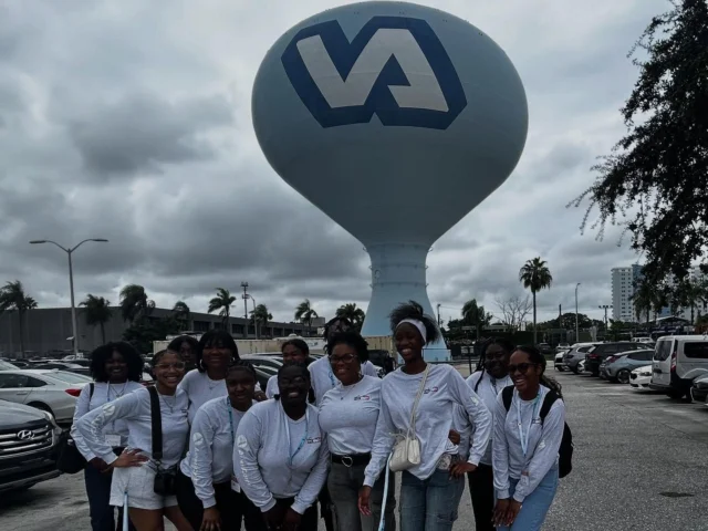 OYC Miami’s @americorps members teamed up with the Miami VA to honor veterans during AmeriCorps’ Annual Service Day. Our members showed appreciation by assembling and distributing care packages and sharing time with local heroes.

The day was full of connection and joy with a lively game of Bingo and a special celebration for September birthdays. Most importantly, it was about listening, learning, and creating bonds with those who have given so much.

This experience left our members inspired and reminded us that service is about giving back and building community. To our veterans, we say with full hearts… Thank YOU!!! 💙

#OYCMiami #AmeriCorps #ServiceDay