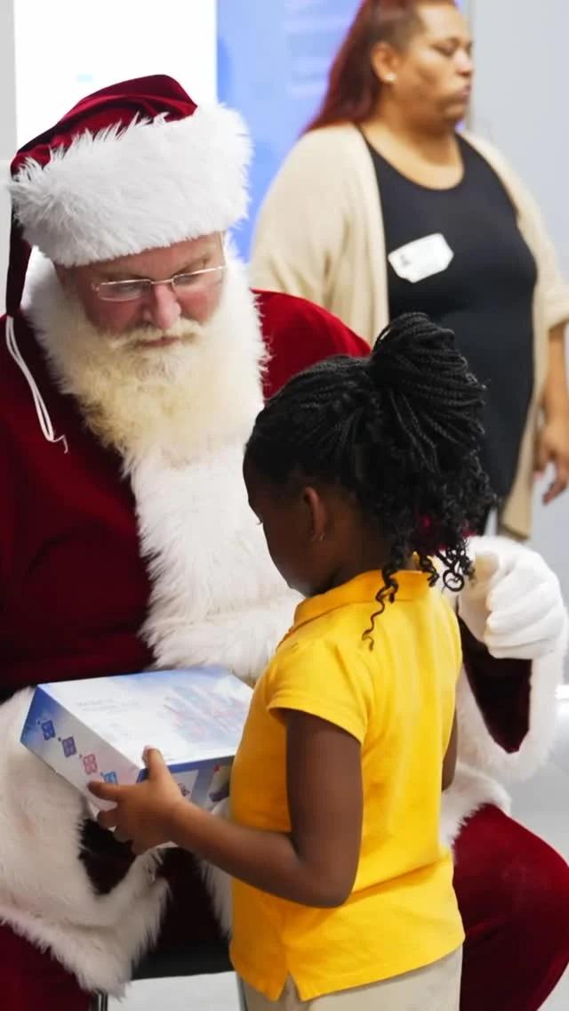 Holiday Magic at OYC Miami 🎄✨

This season, we continued one of our most meaningful traditions—bringing joy, connection, and big smiles to our students during our Annual Holiday Party.

From dedicated volunteers who poured into our youth to generous donors who made it all possible, this celebration was a beautiful reminder of the magic that happens when community comes together. A day filled with warmth, wonder, and lasting memories.

Thank you to all of our incredible sponsors for making this day so special:
@bankunited.official @mayordlc @miamischools Commissioner Christine King, @cityofmiami @thechildrenstrust @unitedwaymiami @c.i.ff @m.cae.sar, Outlier, Michelle & Rodney Adkins, and Latasha Joseph.

We’re grateful for your continued belief in our mission 💙